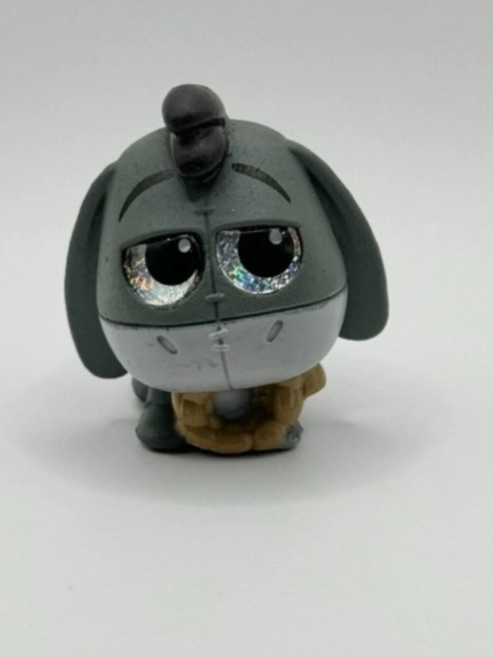 ULTRA RARE Series 9 Eeyore with Chain Winnie the Pooh Disney Doorables